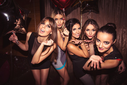 girls-partying