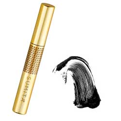 The "Tubing" mascara from Sumita has an ultra thin wand for extra precision.